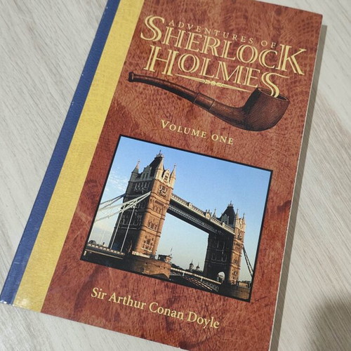 Adventures of Sherlock Holmes Volume 1 by Sir Arthur Conan Doyle like new, English