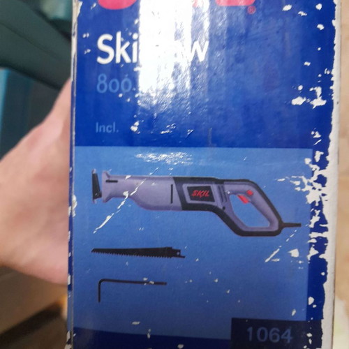 Skil Reciprocating Saw 800W new with 3m cable