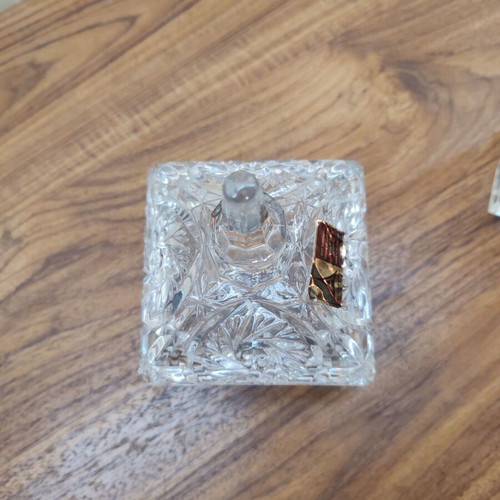 Vintage crystal hand-cut fountain used like new with lid and small vase