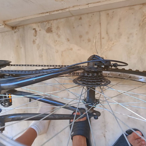 Clermont Freeland mountain bike with Shimano gears and front suspension
