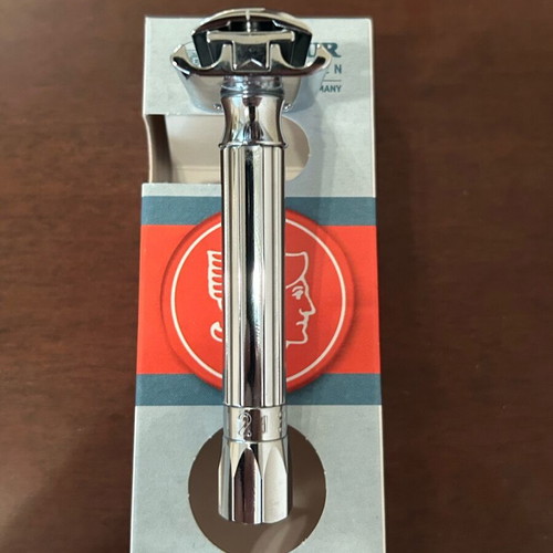 Merkur 500c Chrome/Bright Progress Adjustable Safety Razor like new