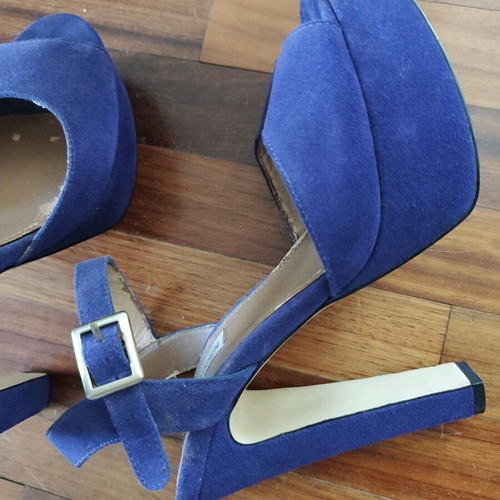 Steve Madden leather sandals like new, size 40, blue and purple