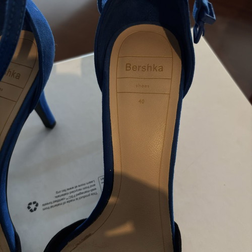 Bershka Two-Tone Pumps Size 40 Like New, Blue and Black with Ankle Strap
