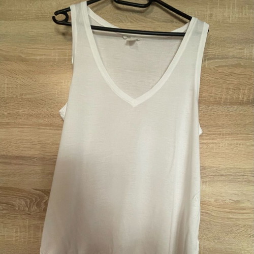 H&M white t-shirt size S like new