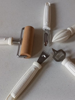 Pedrini Italy kitchen tools like new, set of 5 pieces
