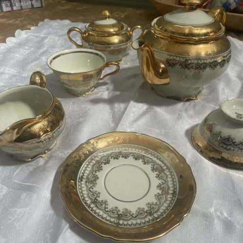 Lorenz Hutschenreuther Selb Bavaria porcelain tea set, new, 15 pieces