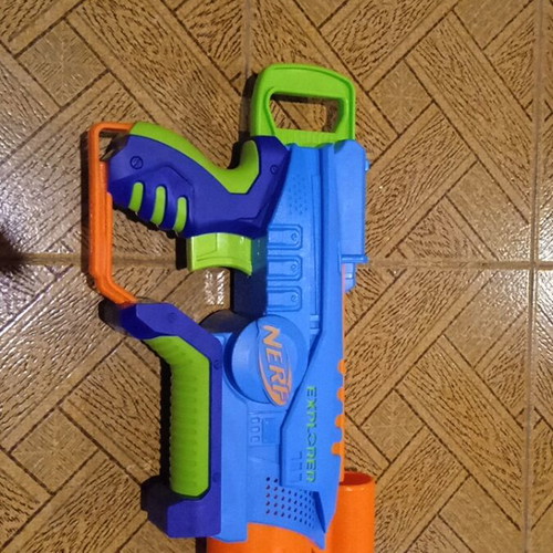 NERF plastic gun Explorer like new