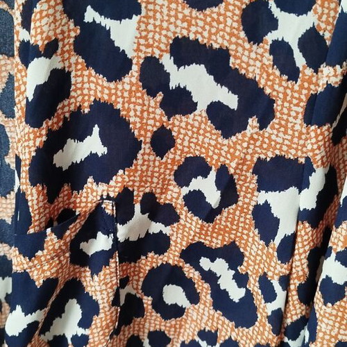 Women's blouse cruazé like new, size L, multicolor