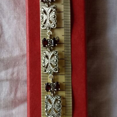 Silver bracelet 925 with garnet and marcasite, like new