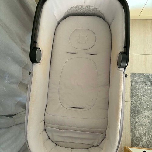 Inglesina Electa Open Up Port-Bebe with Welcome Pad like new, grey