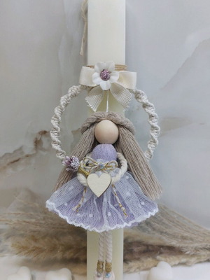 Scented candle with handmade macrame doll and wreath