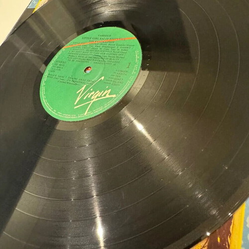 Little Girl and Summer Hits LP like new, pop