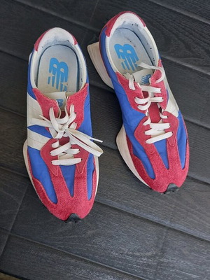 Αθλητικά παπούτσια New Balance 327 σαν καινούργια, κόκκινα μέγεθος 43