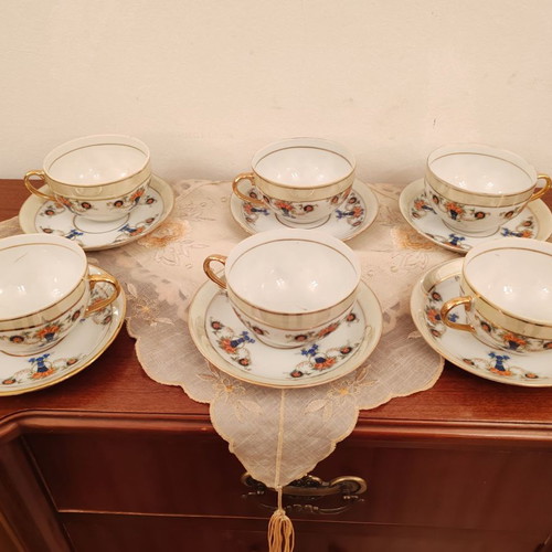 Hayasi Kutani Geisha porcelain tea set like new, 18 pieces