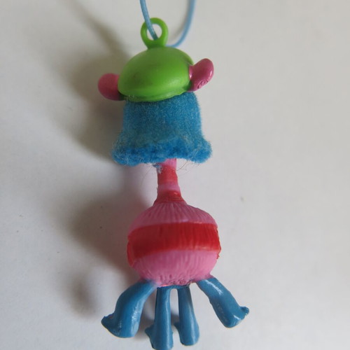 Dreaworks Trolls figures used, pack of 5, Chupa Chups with 2016 catalog