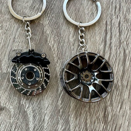 Auto keychains set of 2 new with disc brake and rim details