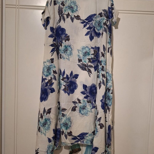 Asymmetric dress with floral pattern, cold shoulder, size L-XL, like new