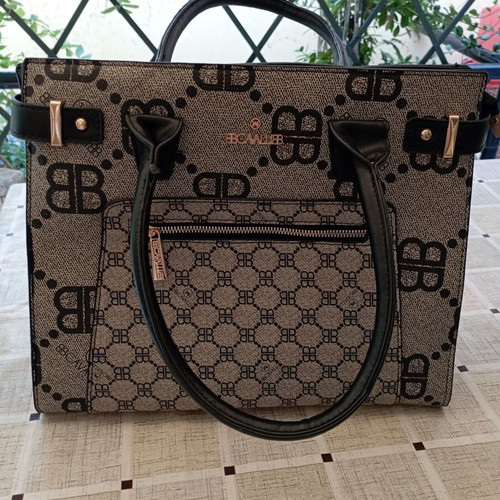 Women's handbag, hand and shoulder, 33x27x12 cm