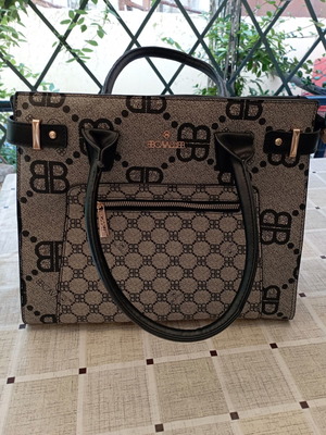 Women's handbag, hand and shoulder, 33x27x12 cm