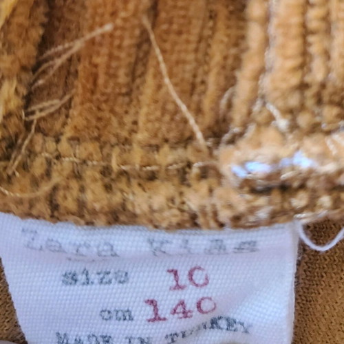 Zara brown corduroy skirt with straps for 10 years like new