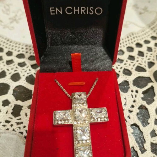 Silver vintage cross like new with diamonds