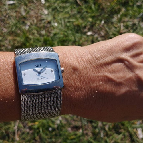 B&L women's watch with metal bracelet vintage like new