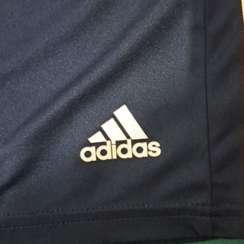 Adidas 152 Aeroready Football Set for Boys like new, blue