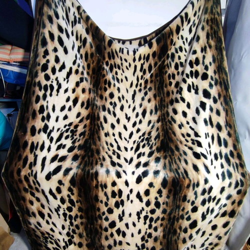 Blanket with leopard motif Dolan like new