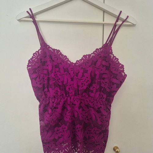Lace top new, burgundy, slightly elastic, size S