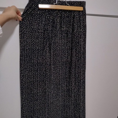 Zara skirt straight cut new, small