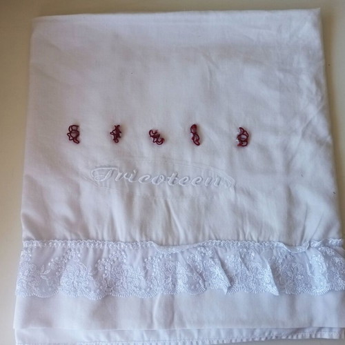 Tricoteen baby sheet with embroidery and lace, 0.90x1.30 m