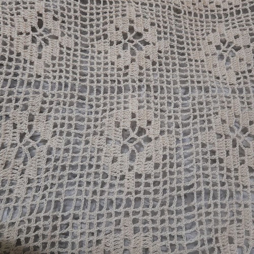 Set of 2 handmade placemats like new, ecru-beige