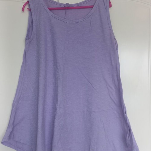 Summer blouse lilac asymmetrical size M like new