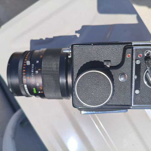 Hasselblad 500CM medium format camera set used with Carl Zeiss Sonnar 150mm and A12 back