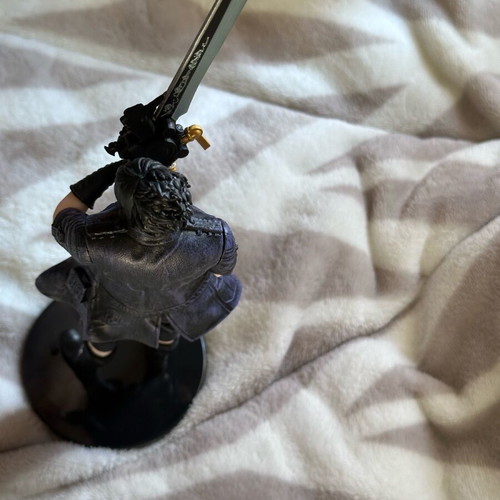 Final Fantasy Noctis figure new, 20 centimeters