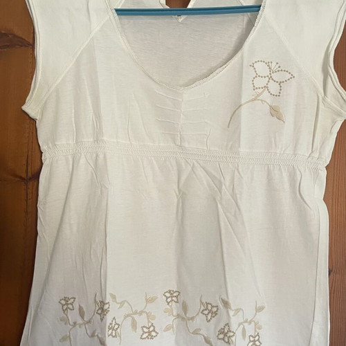 Massimo Dutti white boho romantic top with embroidery and beads, used, size M