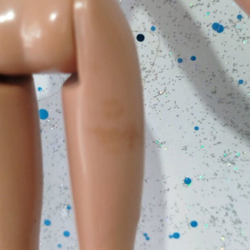 Bratz Xpress it Yasmin doll used with missing arm and flaws