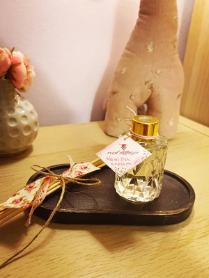 Handmade reed diffuser 65ml with vanilla scent