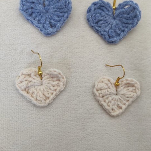 Crocheted heart earrings new