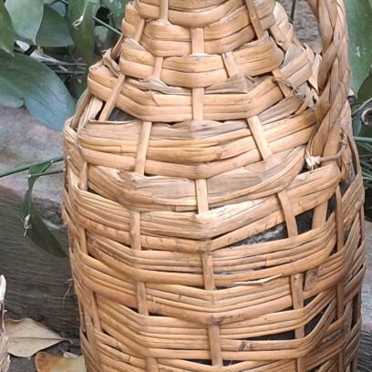 Woven baskets and damigiana used, set of 6