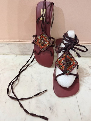 Handmade sandals with embroidery and semi-precious stones, like new, size 39