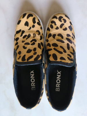 Γυναικεία slip on παπούτσια Bronx μέγεθος 40 με λεοπάρ μοτίβο σαν καινούργια