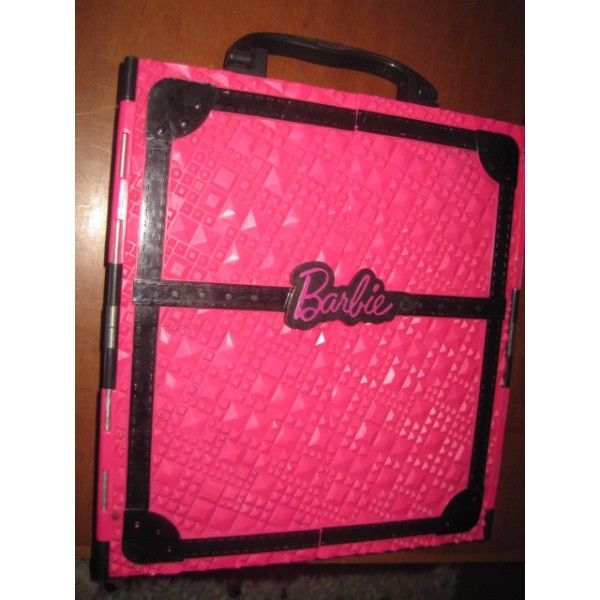 Barbie ντουλαπα ρουχων