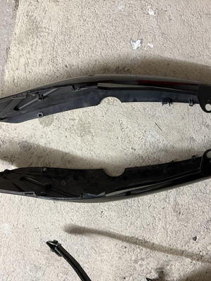 Honda Innova Injection 125 right and left fairing used, genuine