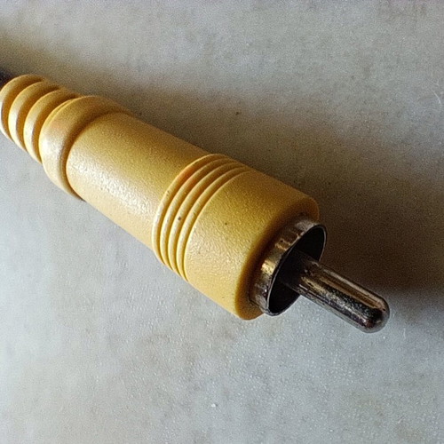 Coaxial cable 75ohm like new, 1.8 meters, suitable for subwoofer