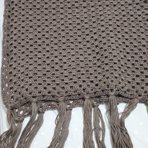 Butterfly brand crocheted table runner, 42x110 cm, made to order