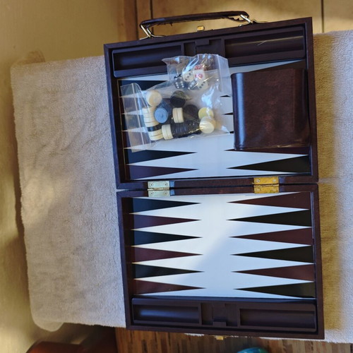 Magnetic backgammon in leather case, new