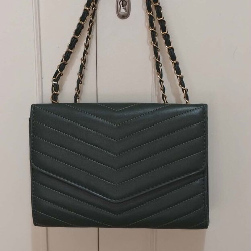 Shoulder handbag green vegan leather new