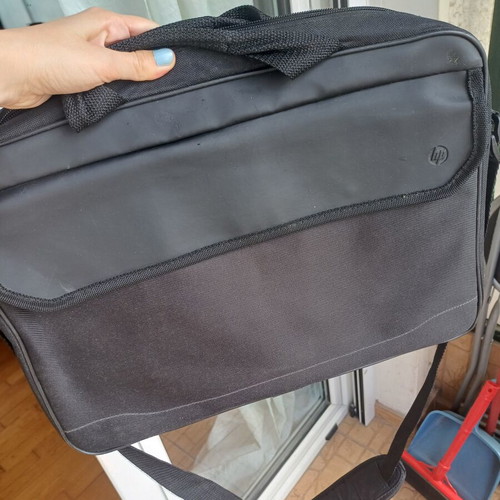 HP Prelude Topload Laptop Bag new, black, waterproof, fits up to 15.6 inches