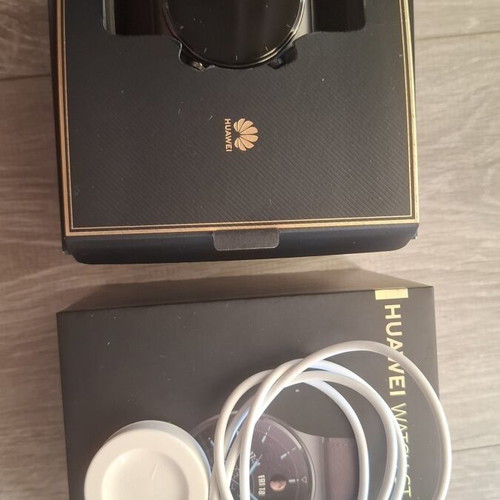 Huawei Watch GT 2 Pro Grey with leather and rubber straps